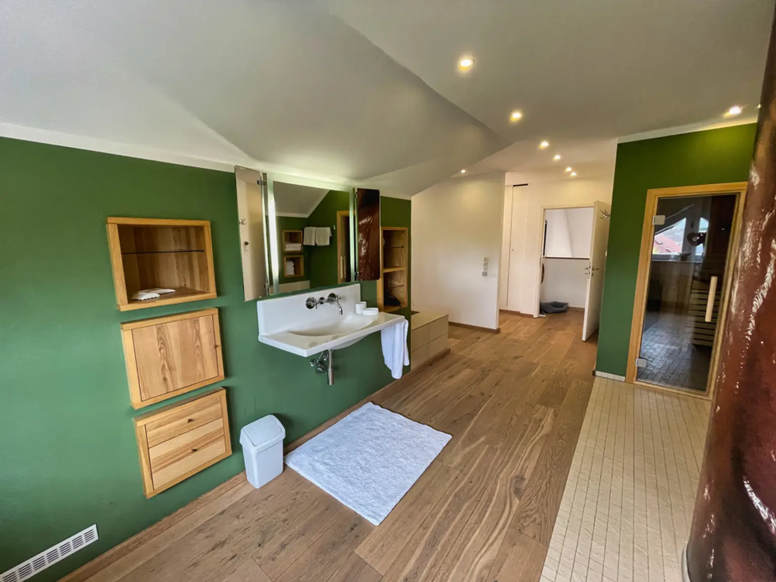Zuhause mit Wow-Effekt! Zweifamilienhaus in Top-Lage von Cloppenburg!