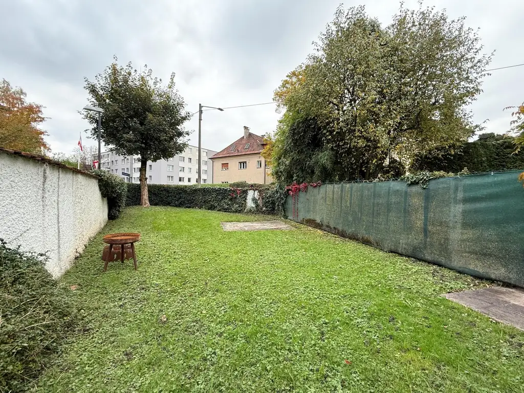 Traumhafte 2,5 Zimmer DG-Wohnung mit eigenen Garten | SALZBURG RIEDENBURG