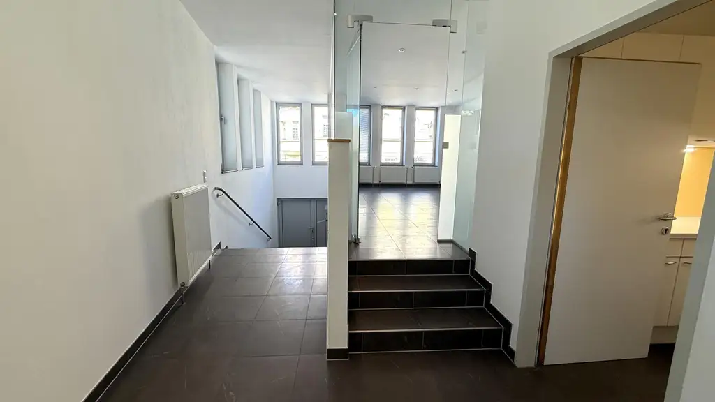 ARCHITEKTEN-HIGHLIGHT in GRINZING: Mega-cooler Grundriss! Wohnung für Individualisten!