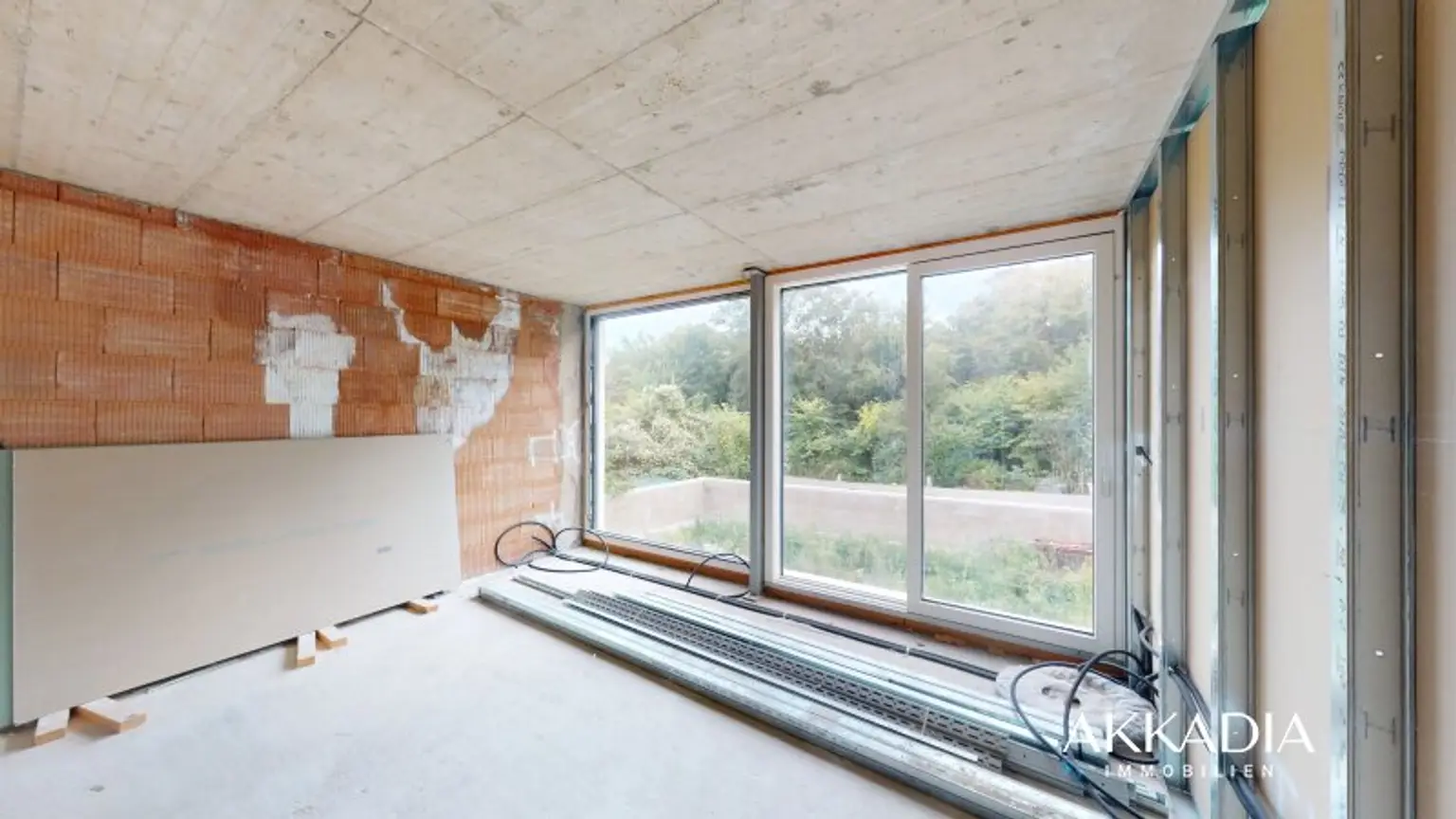 Neuwaldegg Hideaway: Neubau mit Pool, großem Garten & Naturstein
