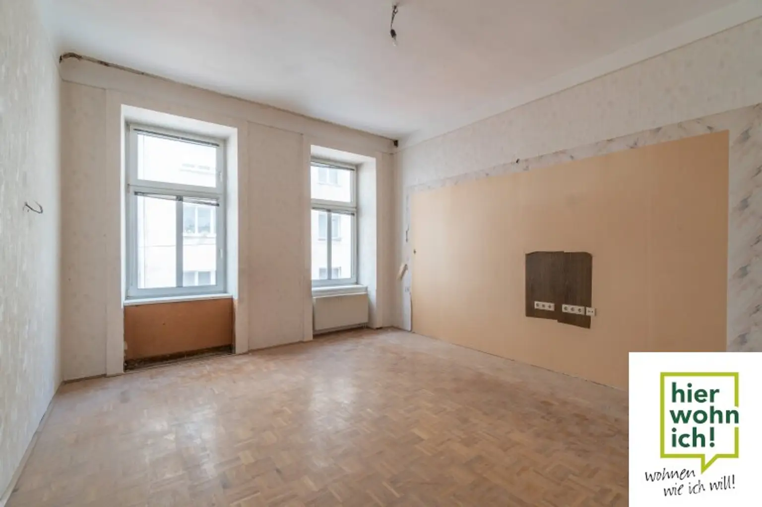 Sanierungsbedürftig helle 2 Zi Altbauwohnung im Karmeliterviertel