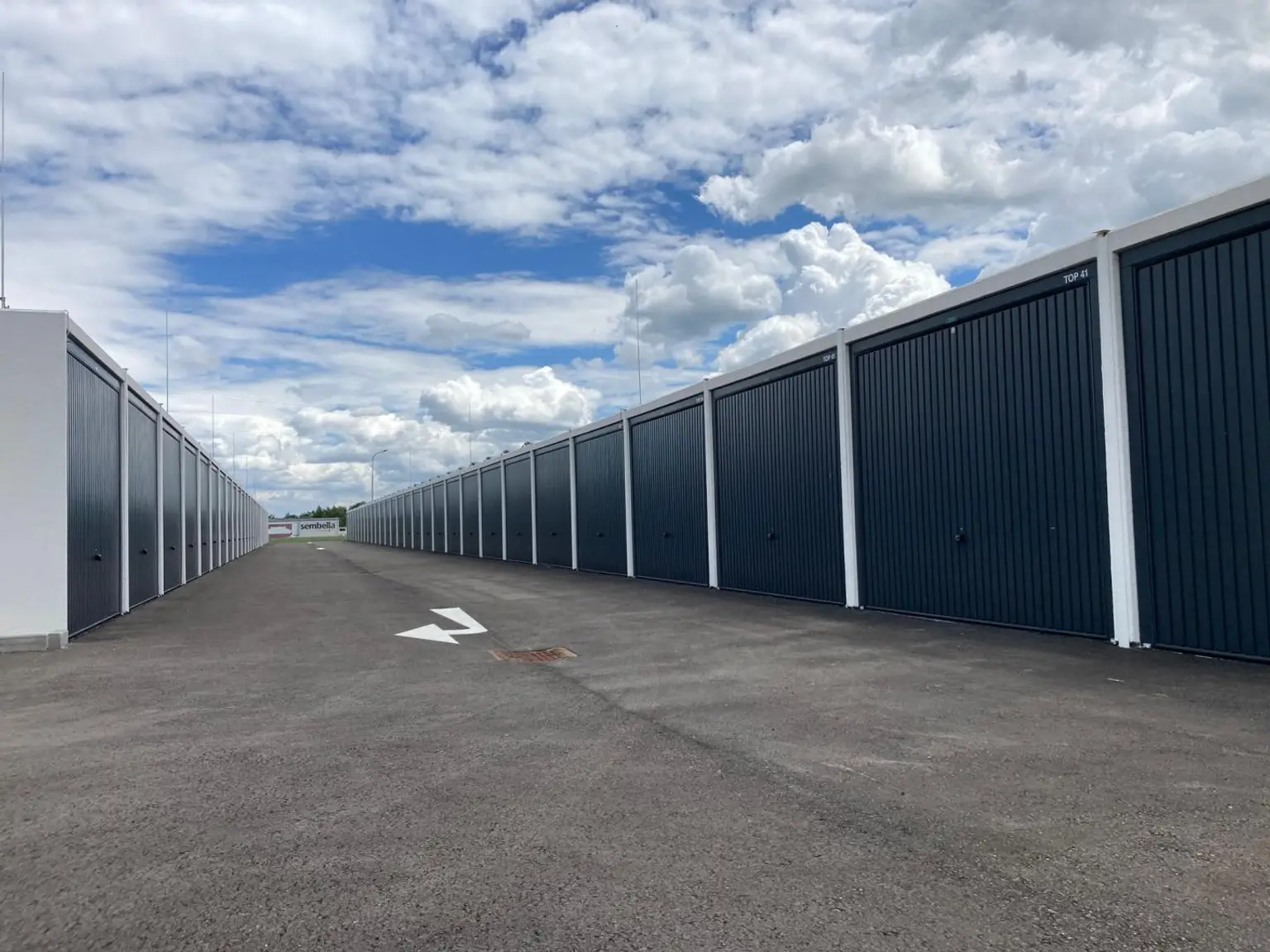 Doppelgarage zu vermieten im Garagenpark Timelkam / Ader