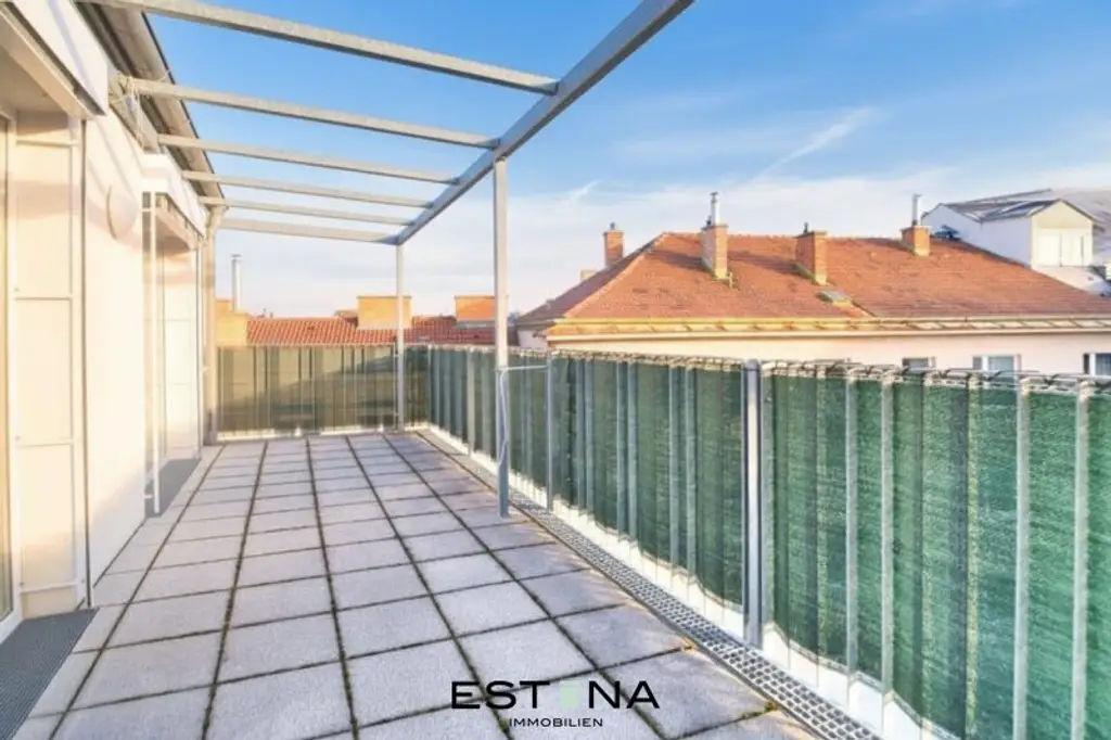Charmante Dachgeschosswohnung mit Terrasse in Döblinger Bestlage