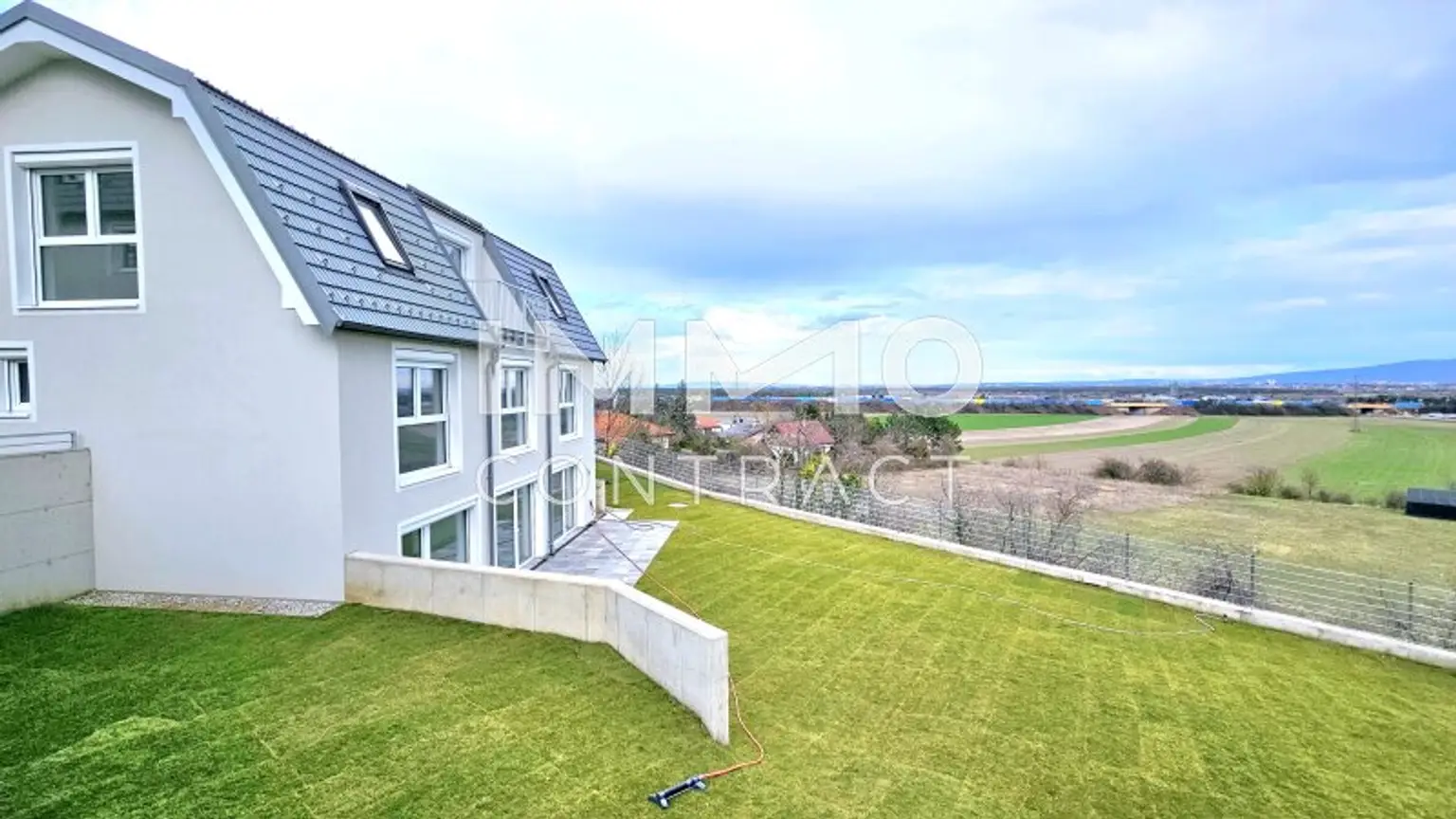 Neu EH Garten seitlich