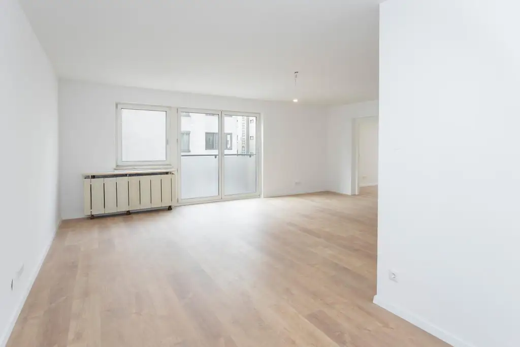 Neu sanierte 4-Zimmer-Eckwohnung im 2. Liftstock