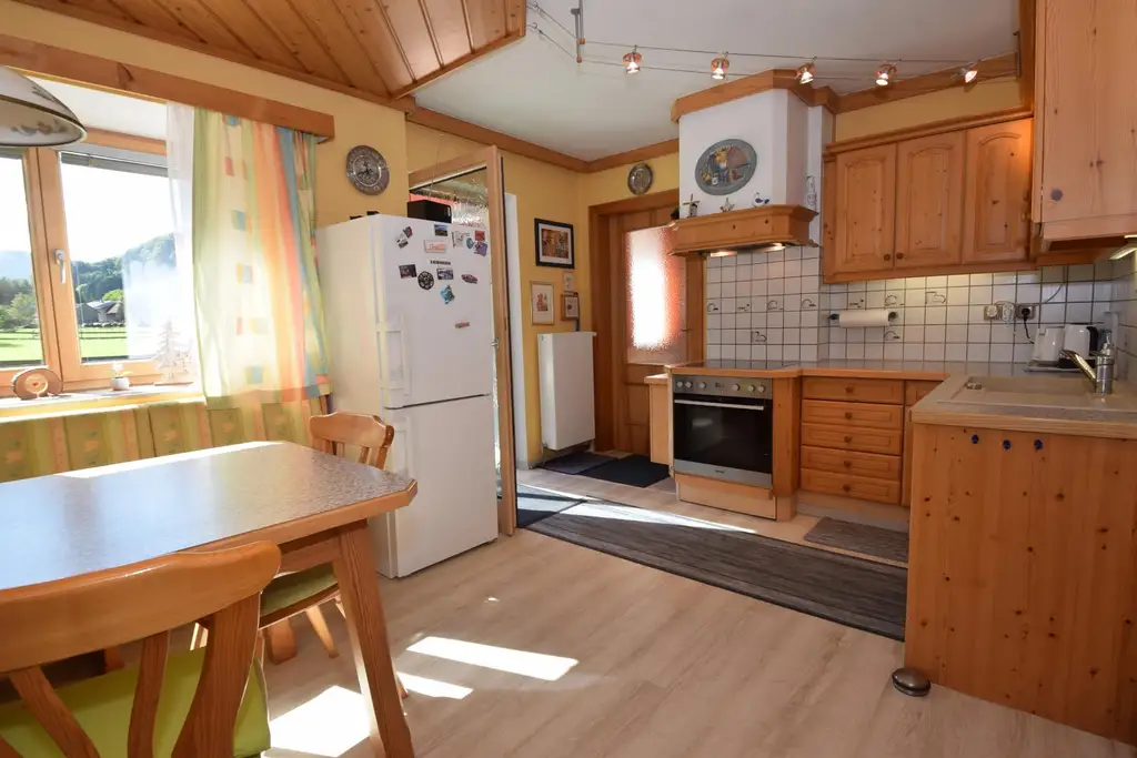 Haus mit großem Grundstück