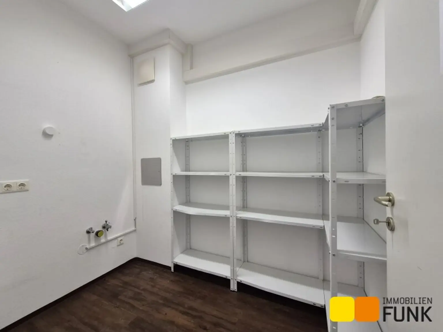 Gut ausgestattetes Büro in zentraler Lage im 12. Bezirk