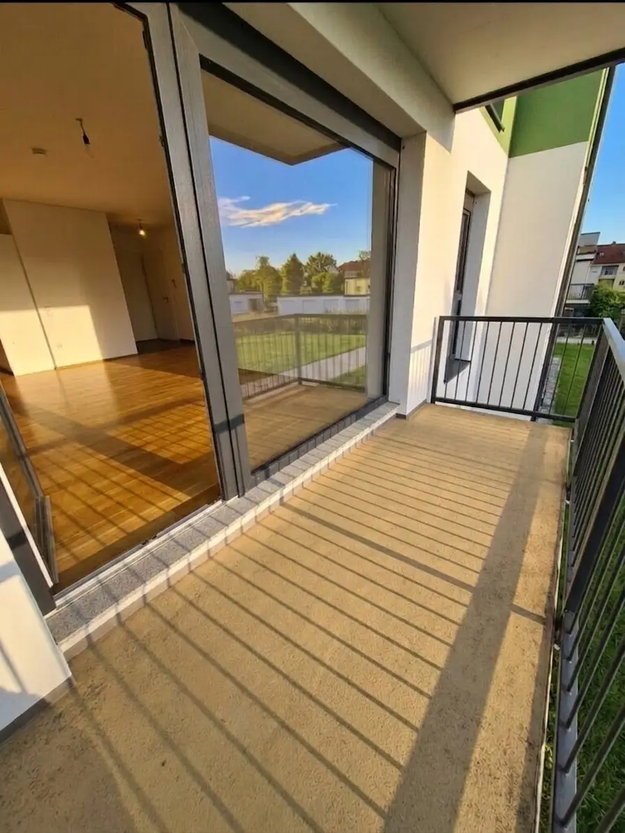 Neubau: Ca. 54 m² Wohnung mit Balkon