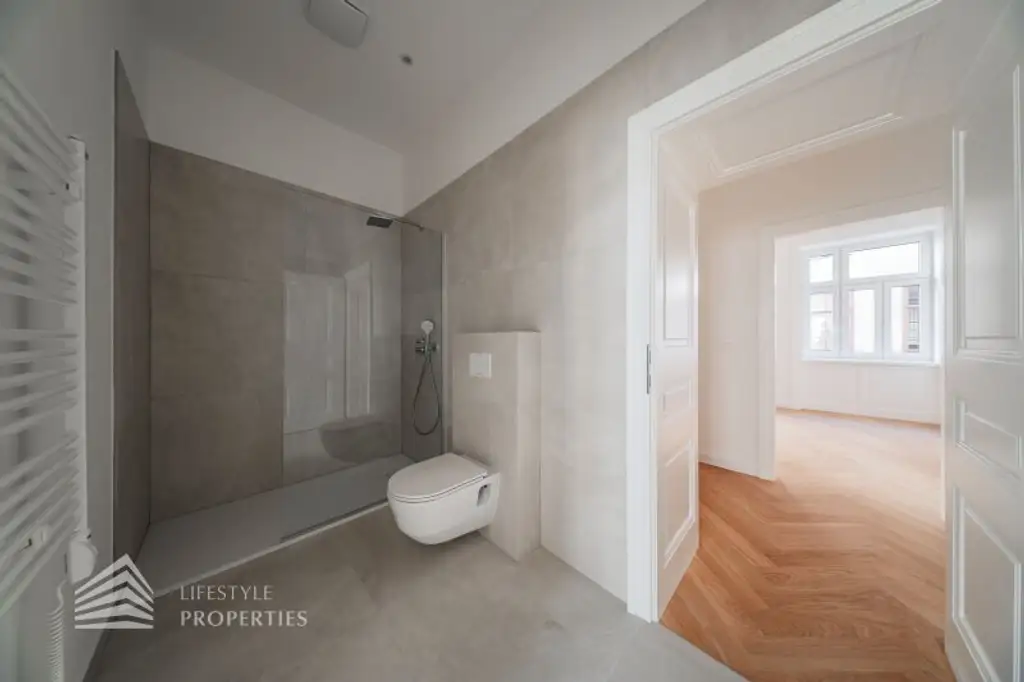 Heller 4-Zimmer Erstbezug mit Balkon, Nähe Meiselmarkt