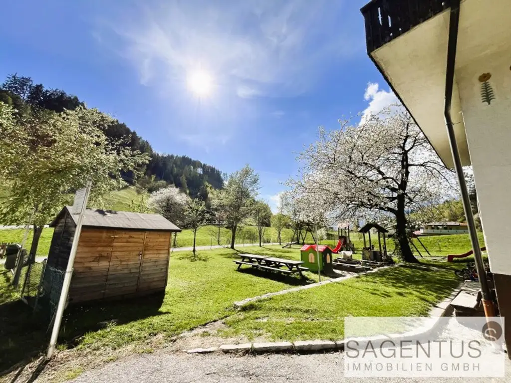 TRAUMLAGE: Sonniges Baugrundstück nahe Innsbruck im GRÜNEN - PERFEKT für die ganze FAMILIE!