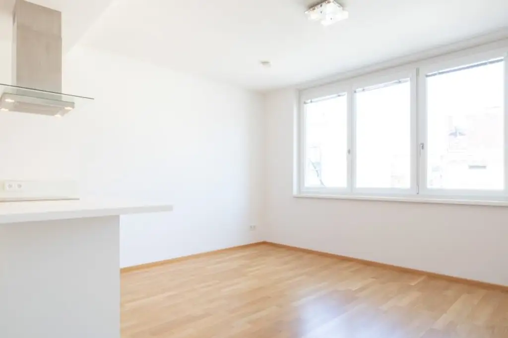 Gemütliche 2 Zimmer Wohnung - Gemeinschaftsdachterrasse zur Nutzung!!!