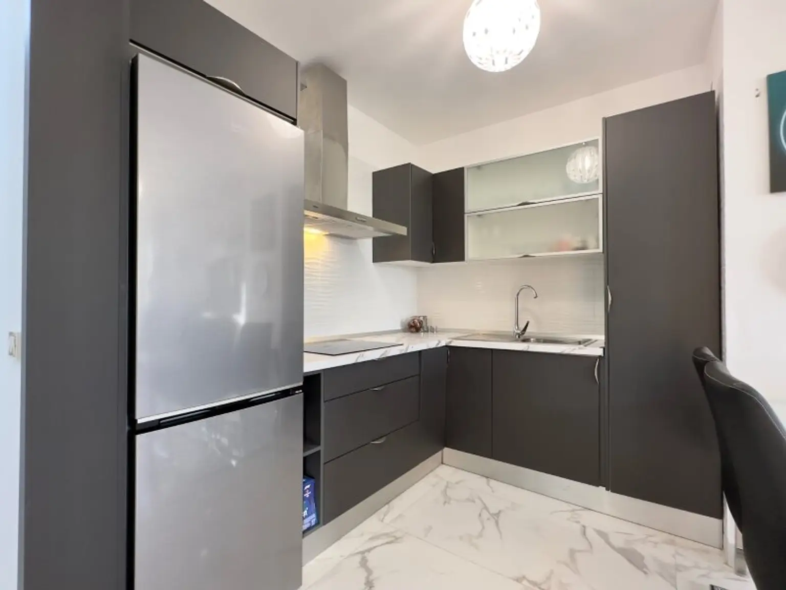 Erstaunlich ansprechend renovierte Wohnung mit Meerblick in San Eugenio