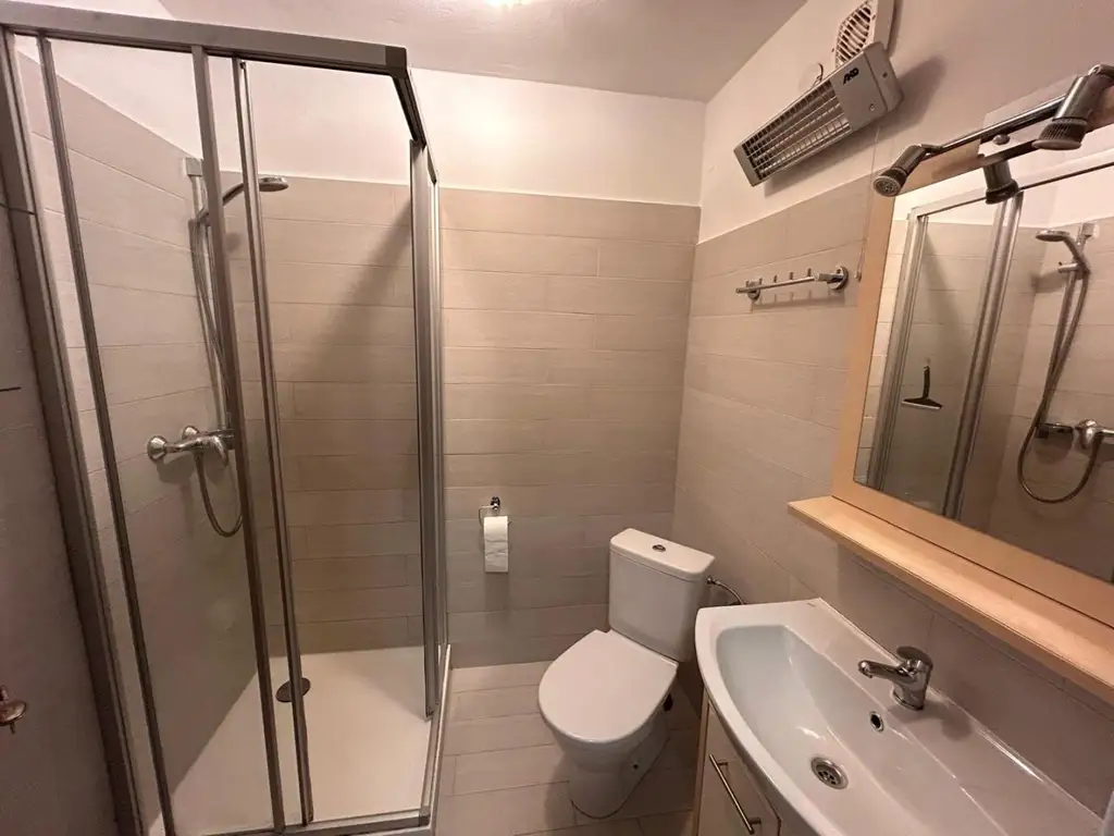 Charmante Ferienwohnung mit Zweitwohnsitzwidmung – in bester Lage von Kaprun