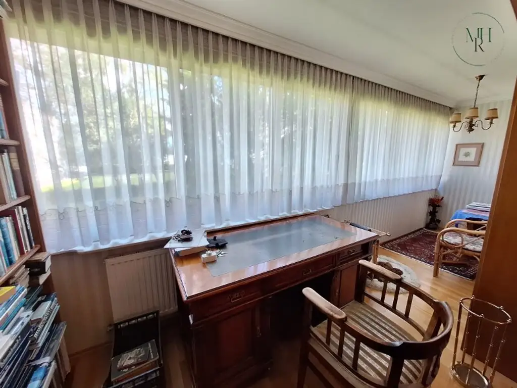 Vollmöblierte 3 Zimmer-Wohnung in Grünruhelage
