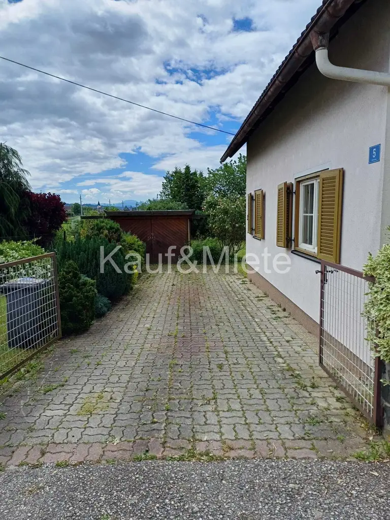 Bezauberndes kleines Haus - OPEN HOUSE 31.10.2025  12-16.30 Uhr