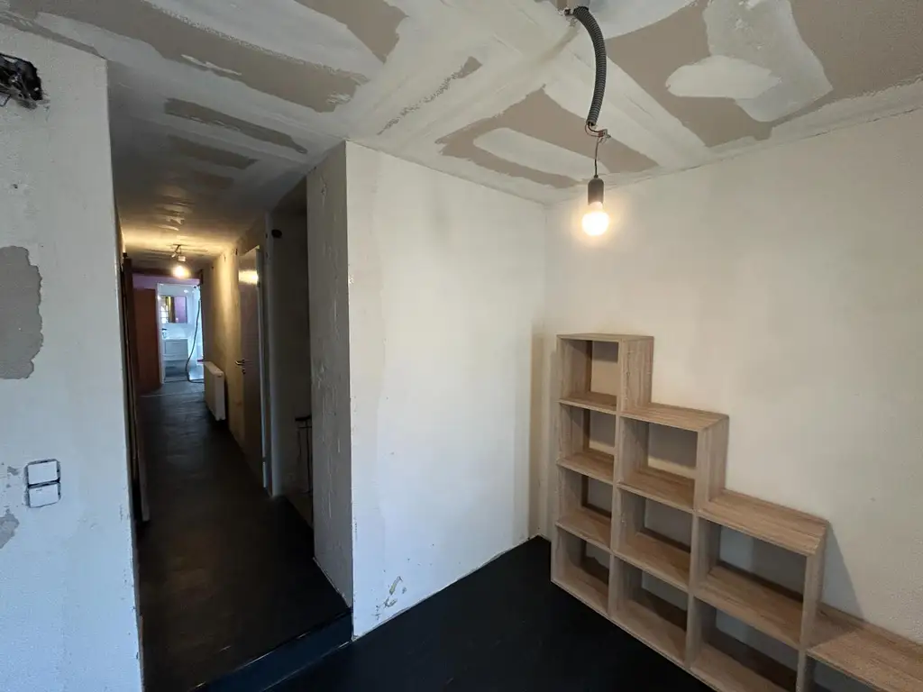 Einfamilienhaus mit großzügiger Halle und viel Potenzial in ruhiger Lage