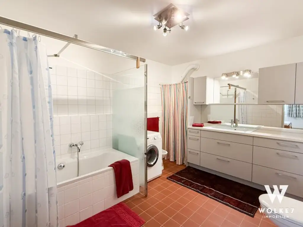 Top-sanierte 3-Zimmer-Wohnung mit Loggia, Sauna & Fitnessraum in 1130 Wien I Nähe U4