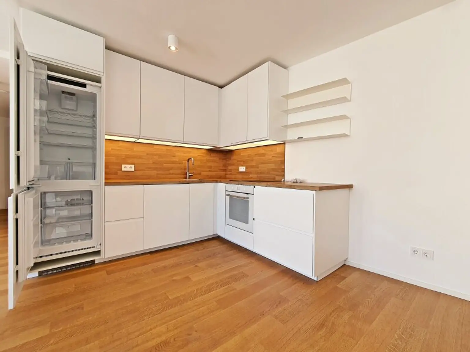 ++NEU++ AMBIENTE22: TOP-moderner 3-Zimmer-Wohntraum mit großzügiger 11,30 m² Terrasse und Tiefgaragenplatz beim Blumengärten Hirschstetten! +++