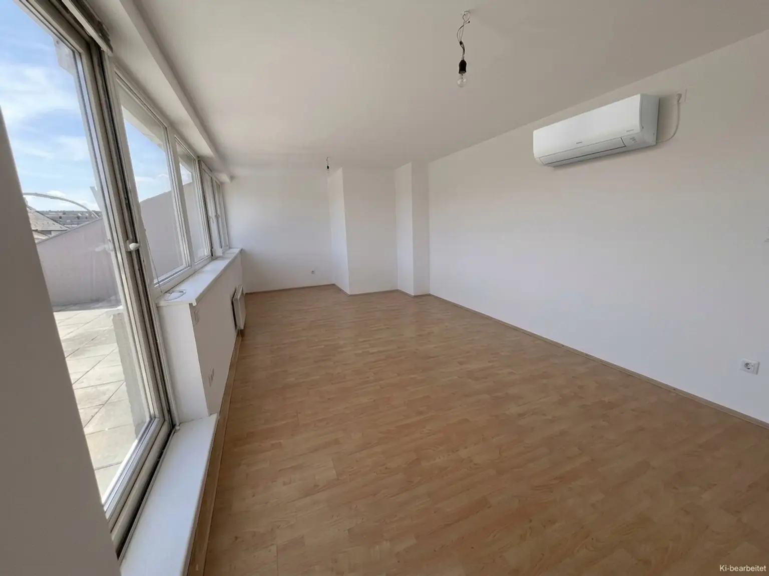 Licht, Raum & Flexibilität - ca. 68,40 m² Wohnung oder als Büro nutzbar mit 24,70 m² südostseitiger Terrasse