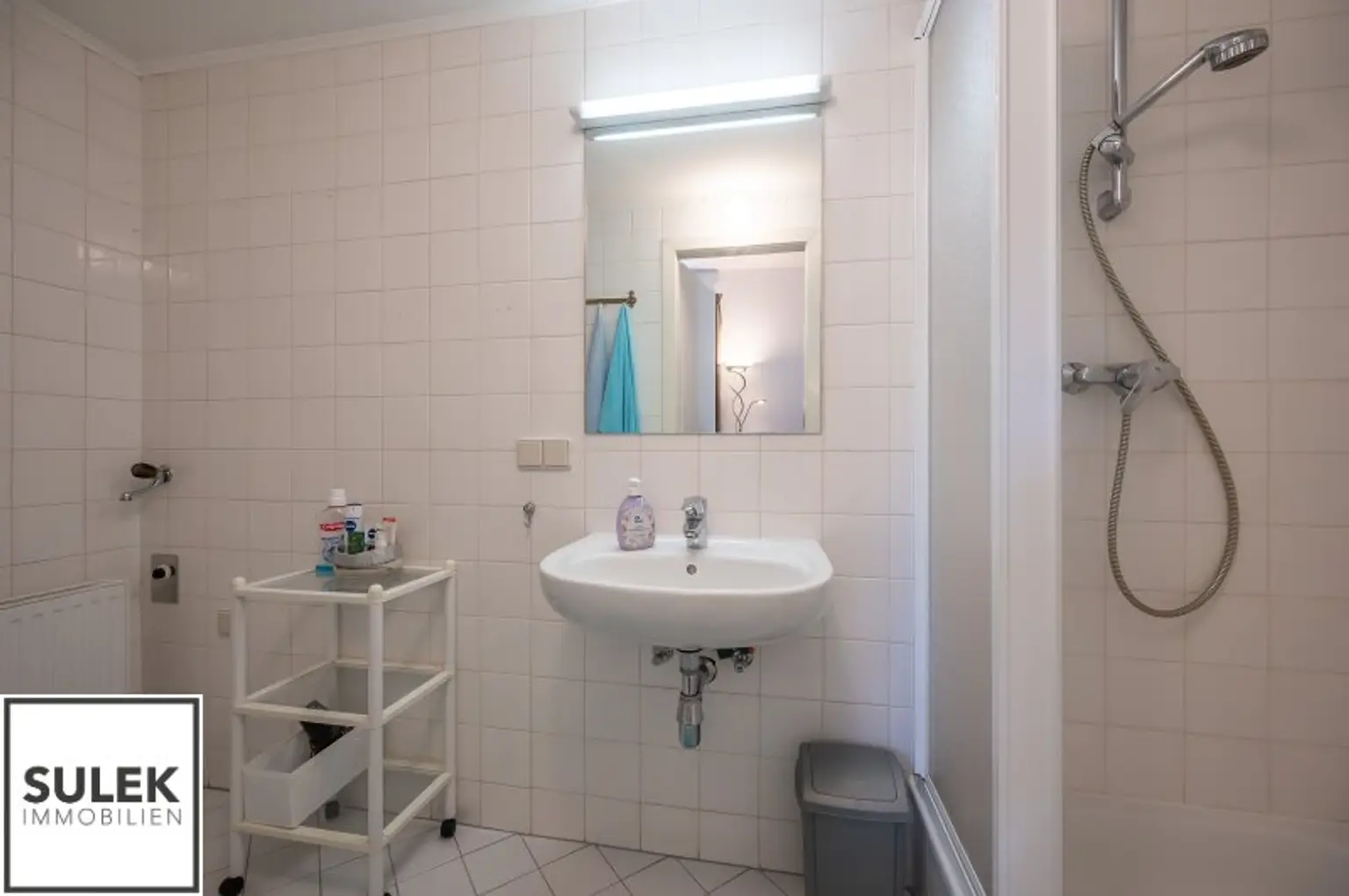 charmantes Einfamilienhaus mit dazugehöriger Einliegerwohnung in Petronell - ab 1.11.2025