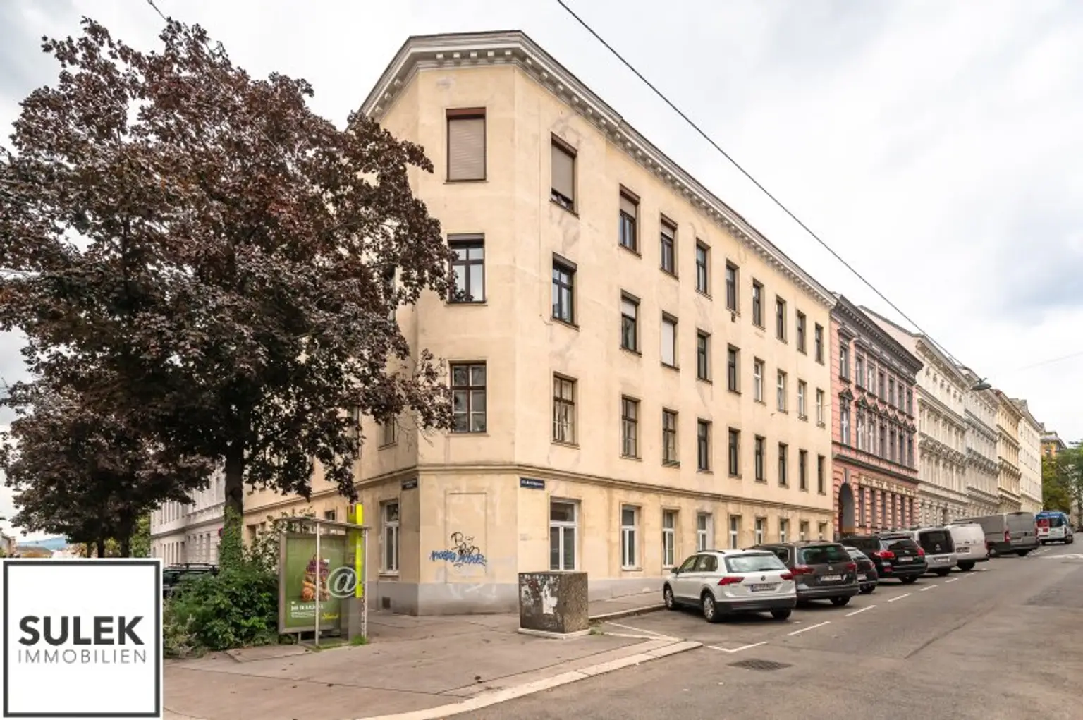 Ab sofort beziehbar: teilmöblierte Altbau-Erdgeschosswohnung nahe U3 Johnstraße