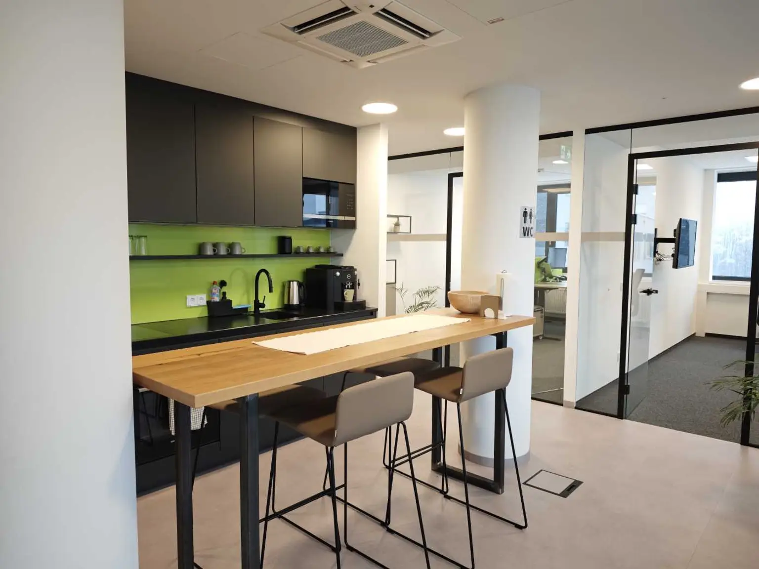 Neuwertige Bürofläche im Wissenspark Puch Urstein zu mieten