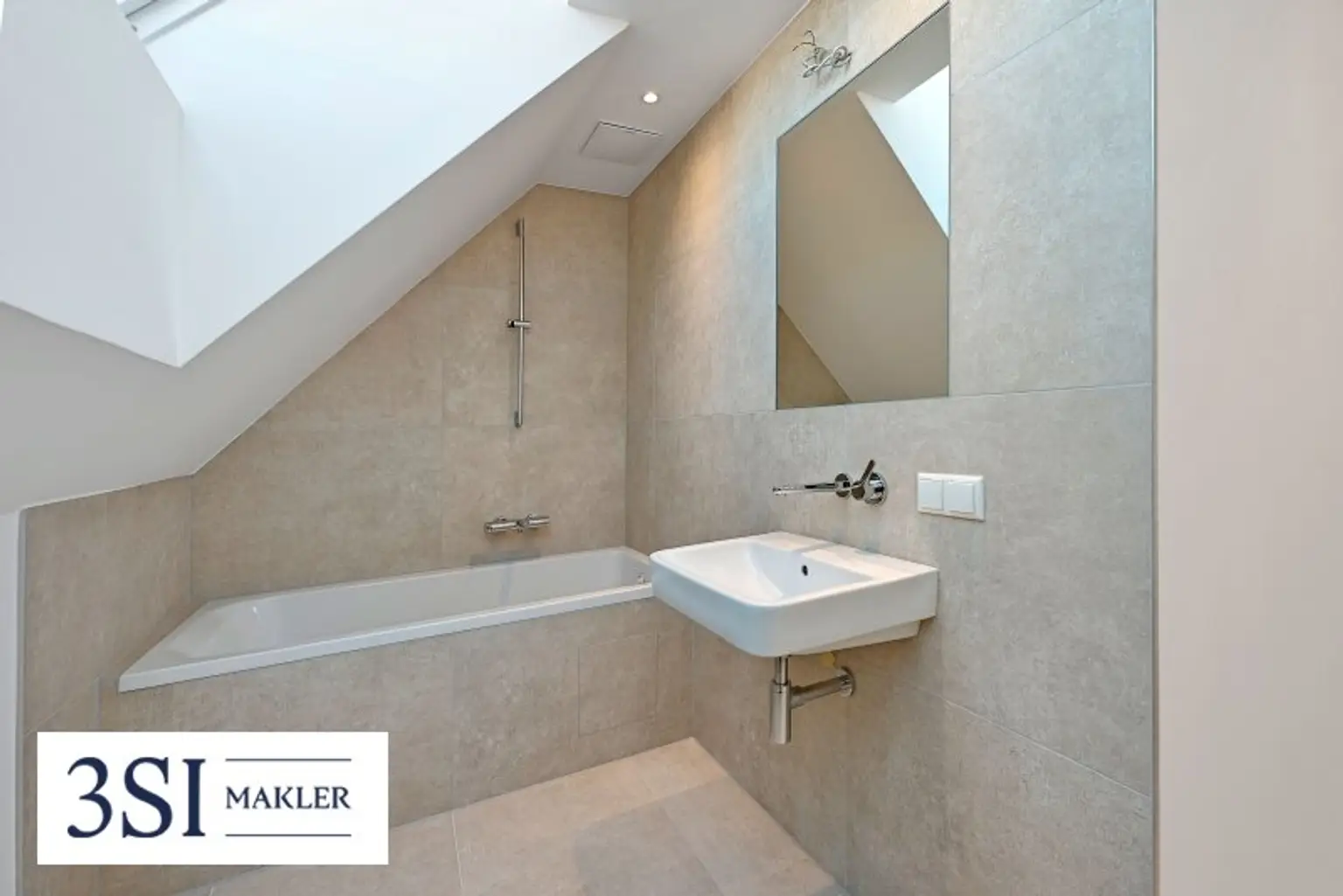 The Temptation: Charmanter 2-Zimmer-Erstbezug mit Balkon - Nähe Kutschkermarkt