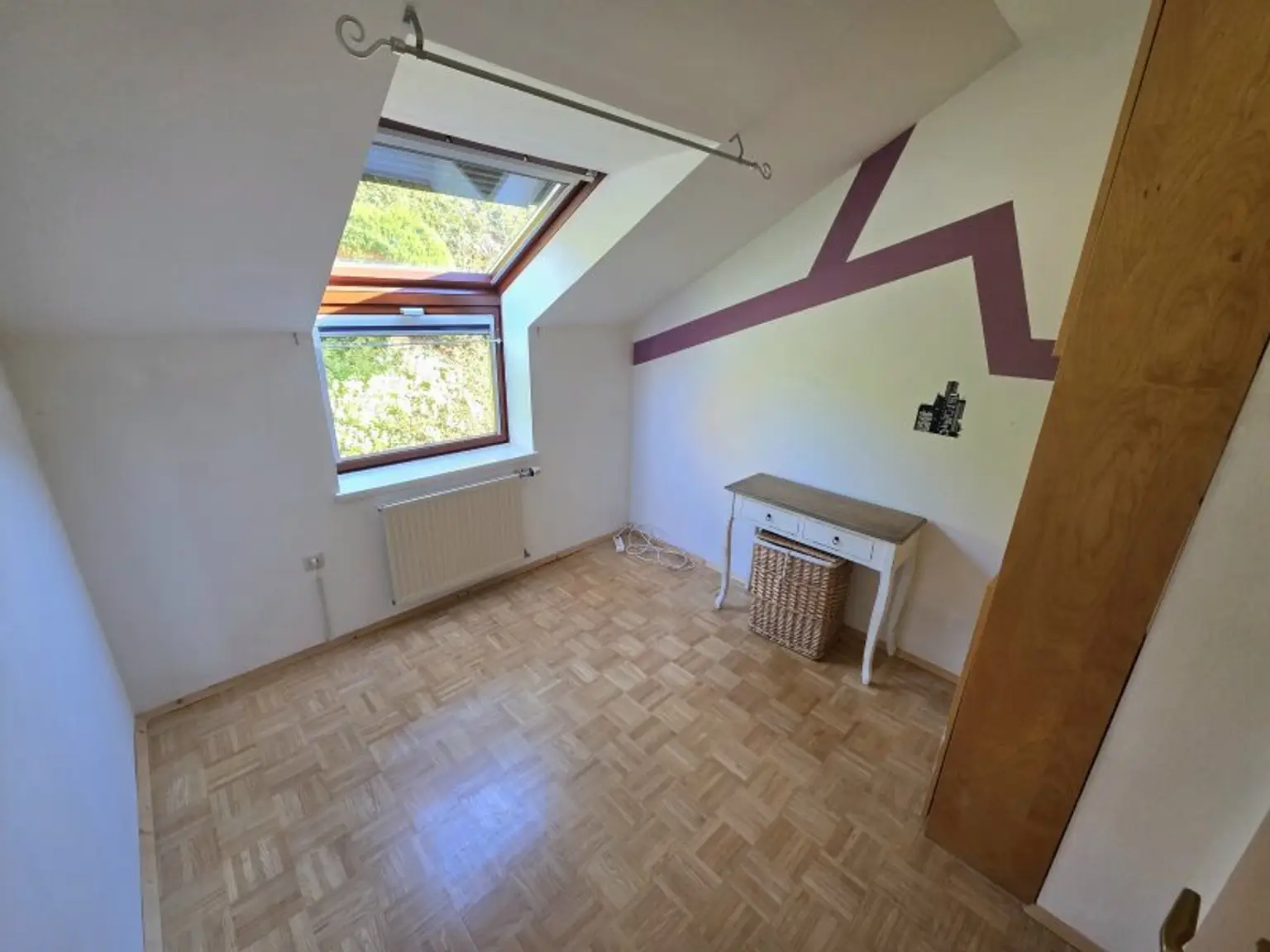 Ruhige 4-Zimmer-Wohnung mit Terrasse und Aussicht!