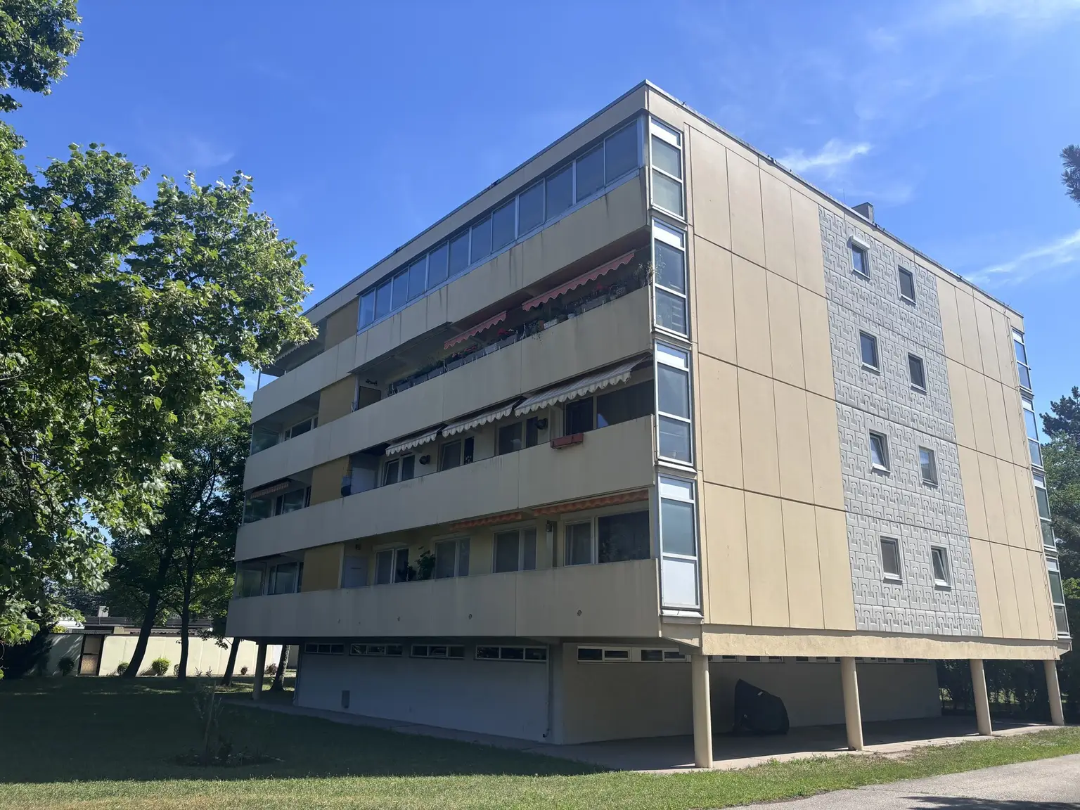 4-Zi-DG-Wohnung in Grünruhelage