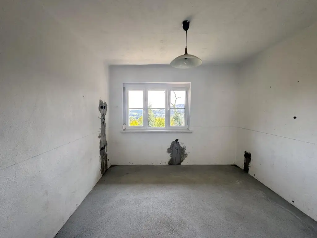 Großzügiges Wohnhaus mit 4 Wohneinheiten in herrlicher Aussichtslage - nähe Graz