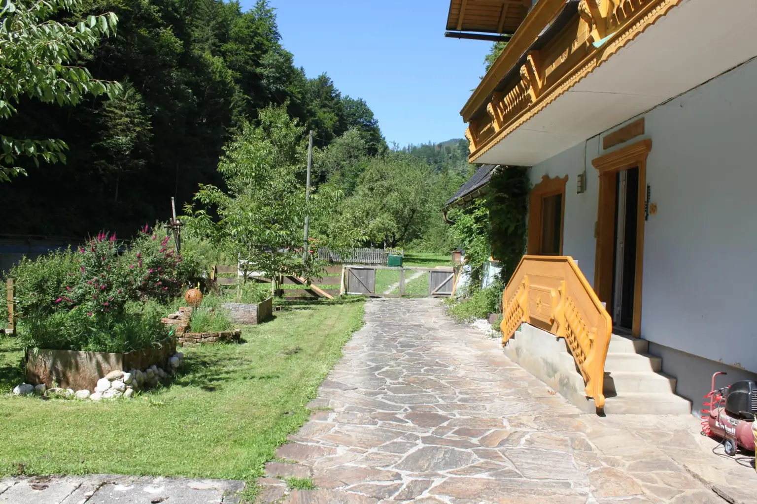 Wohnhaus in  Naturlage