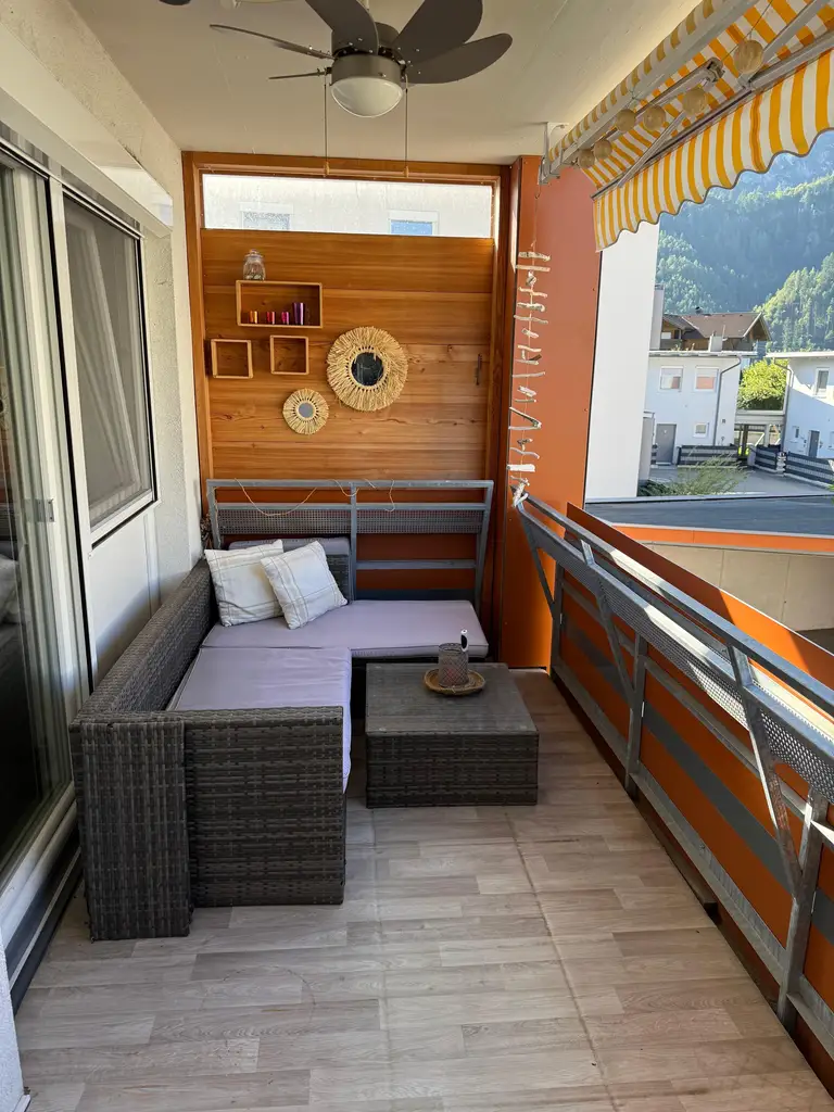 MIETE - Moderne 3 Zimmerwohnung mit Tiefgarage und Balkon