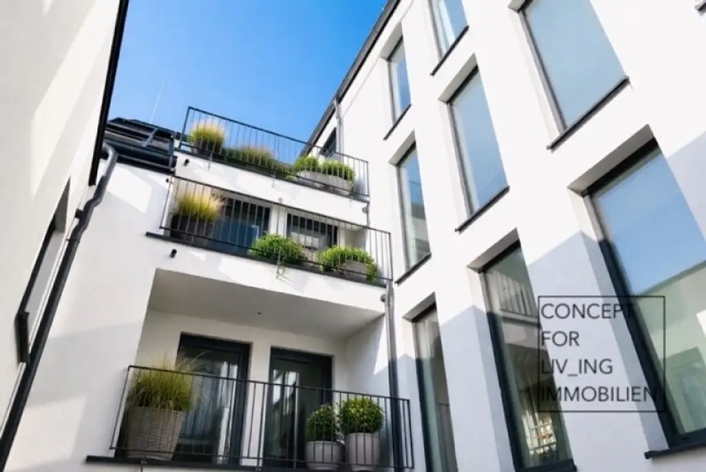 Exklusiv. Trendy. Coole Architektur. 63m2 Dach-Terrassen-Maisonette. Garage. Beziehbar: ab FJ/SO 2026. Erstbezug. Ideale Anlegerwohnung