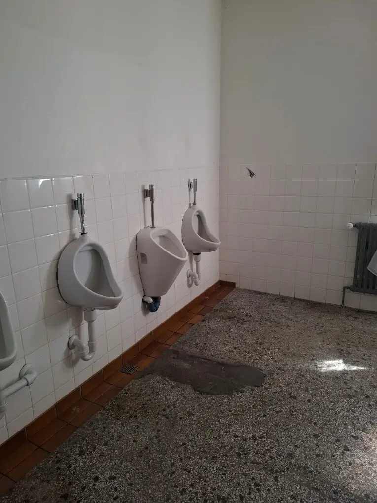 Aufgelassene Tankstelle mit viel Grundstück bei Liezen zu kaufen !