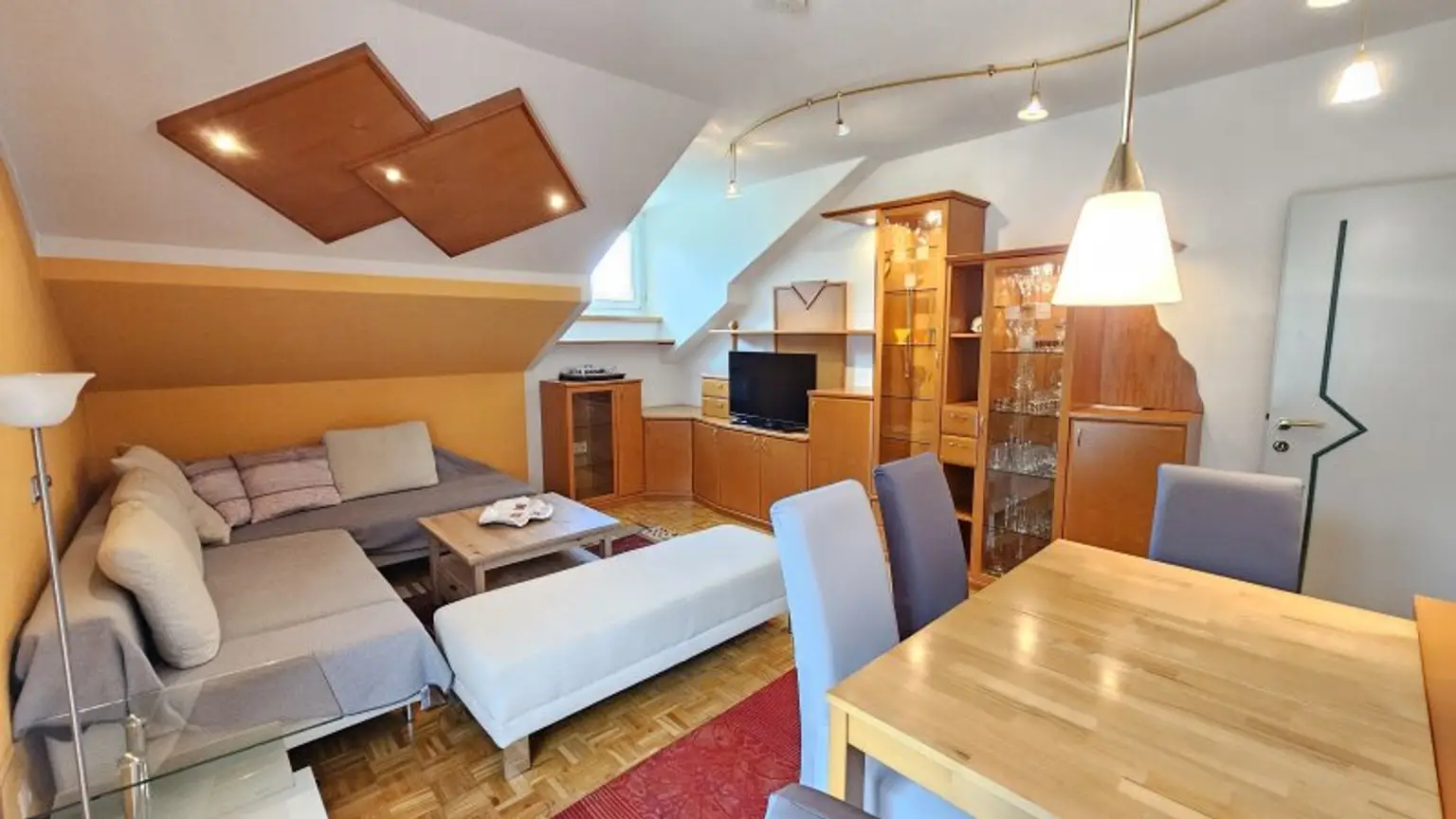 Wohnzimmer - Großdombra - Wohnung - kaufen