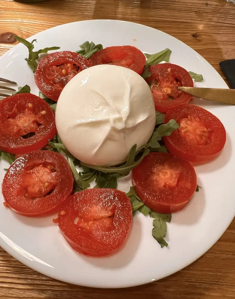 "im hippen siebten" angesagtes Restaurant mit Barbetrieb