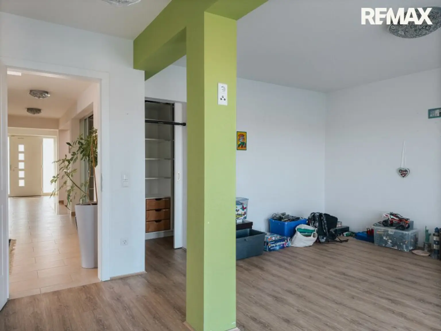 Wohnen am Wasser - ca. 189 m² Wohnfläche & direkter Seezugang auf Pachtgrund!