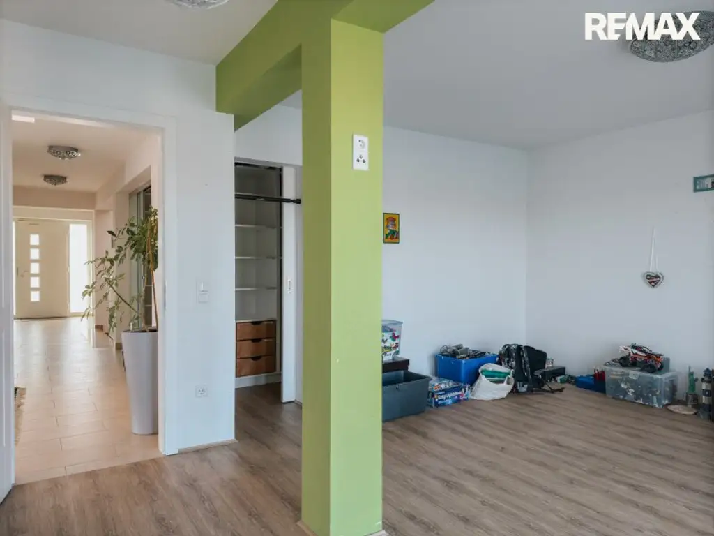 Wohnen am Wasser - ca. 189 m² Wohnfläche & direkter Seezugang auf Pachtgrund!