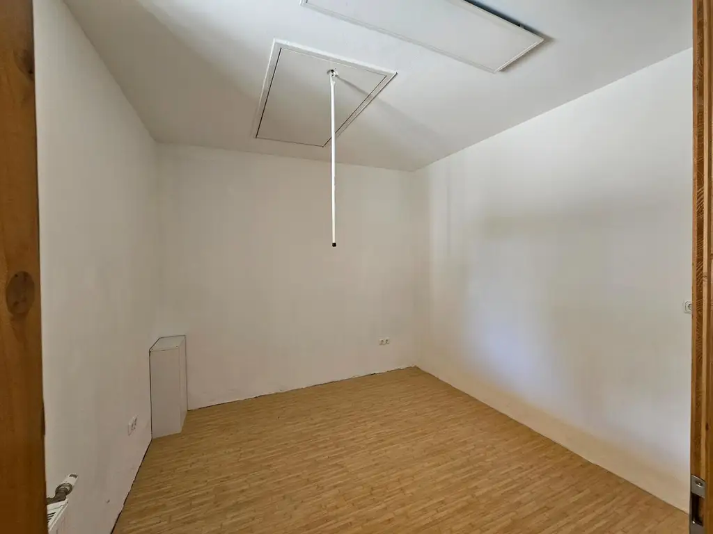Haus mit Geschäftslokal