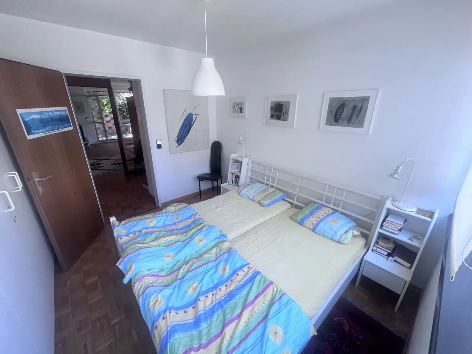 Schlafzimmer 1