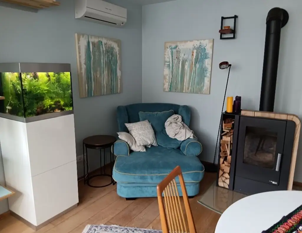 Neuwertige Eigentumswohnung mit Dachterrasse in 1100 Wien mit Fernblick !