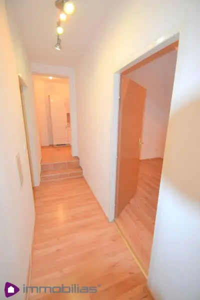 Sofortbezug: Sonnige DG Wohnung