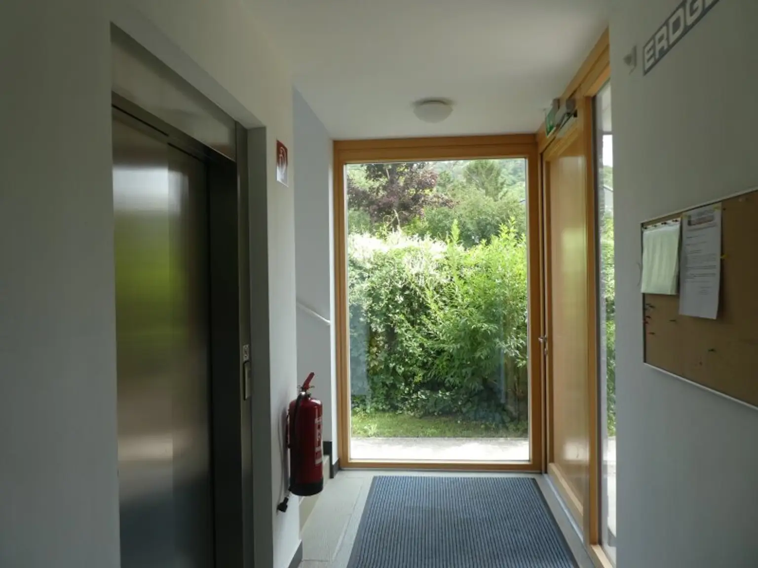 AUSBLICK - Ganz oben ist's am Schönsten - barrierefrei - inklusive TERRASSE und TIEFGARAGENPLATZ