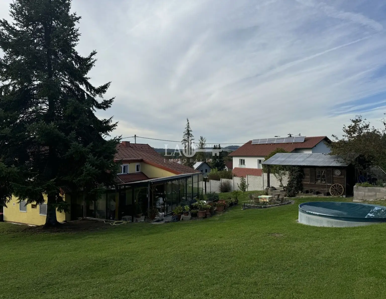 Preisreduktion ! Grundstück mit Bestand und vielfältigem Potential