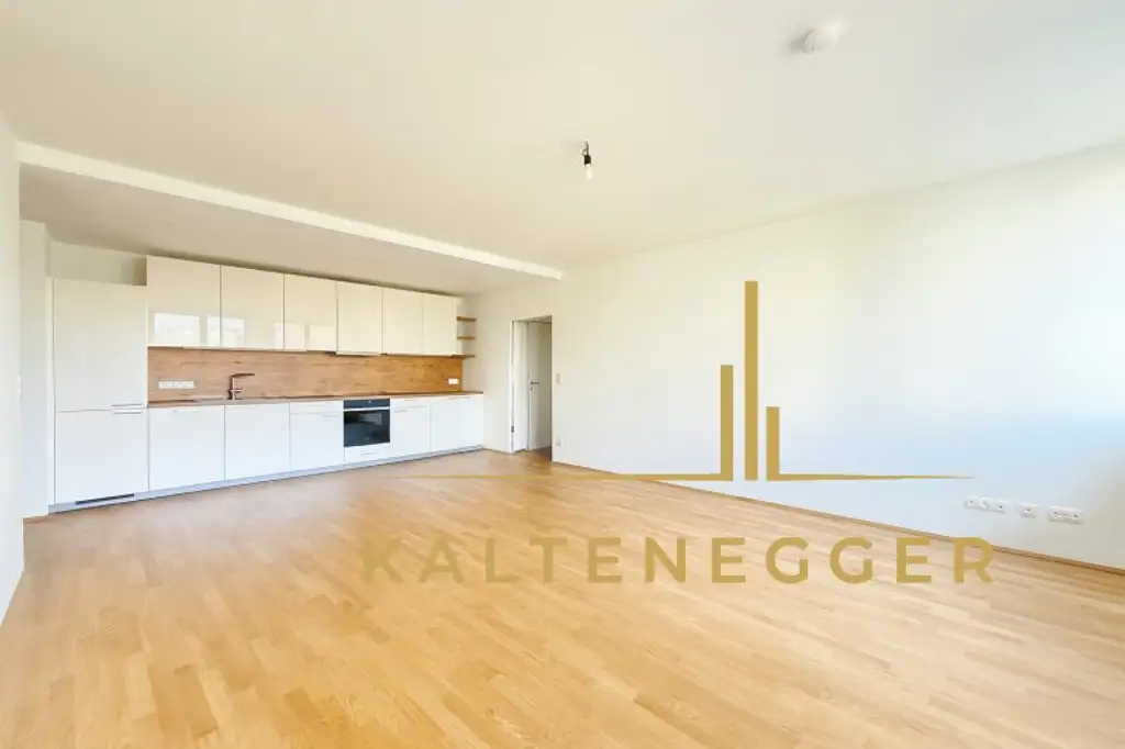 Helle 4-Zimmer-Wohnung ++ ca. 95 m² ++ modern saniert ++ 2. Stock