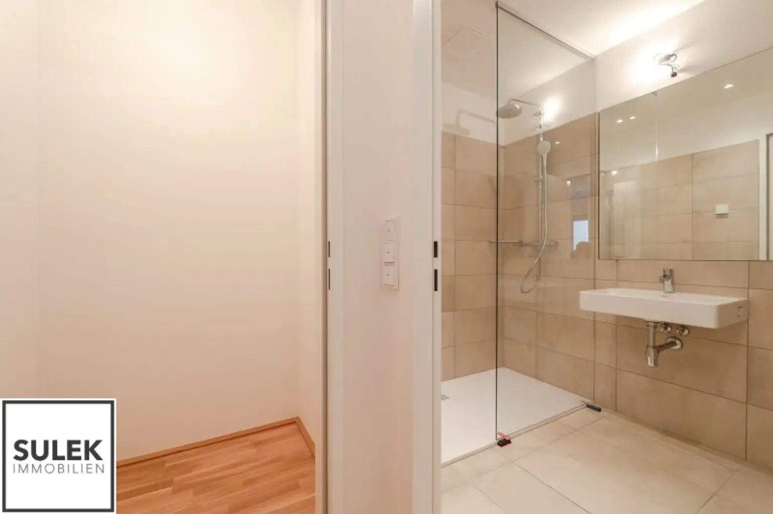 Margartetenstraße: ruhige Neubauwohnung - ideale 2er WG Wohnung mit Balkon - ab