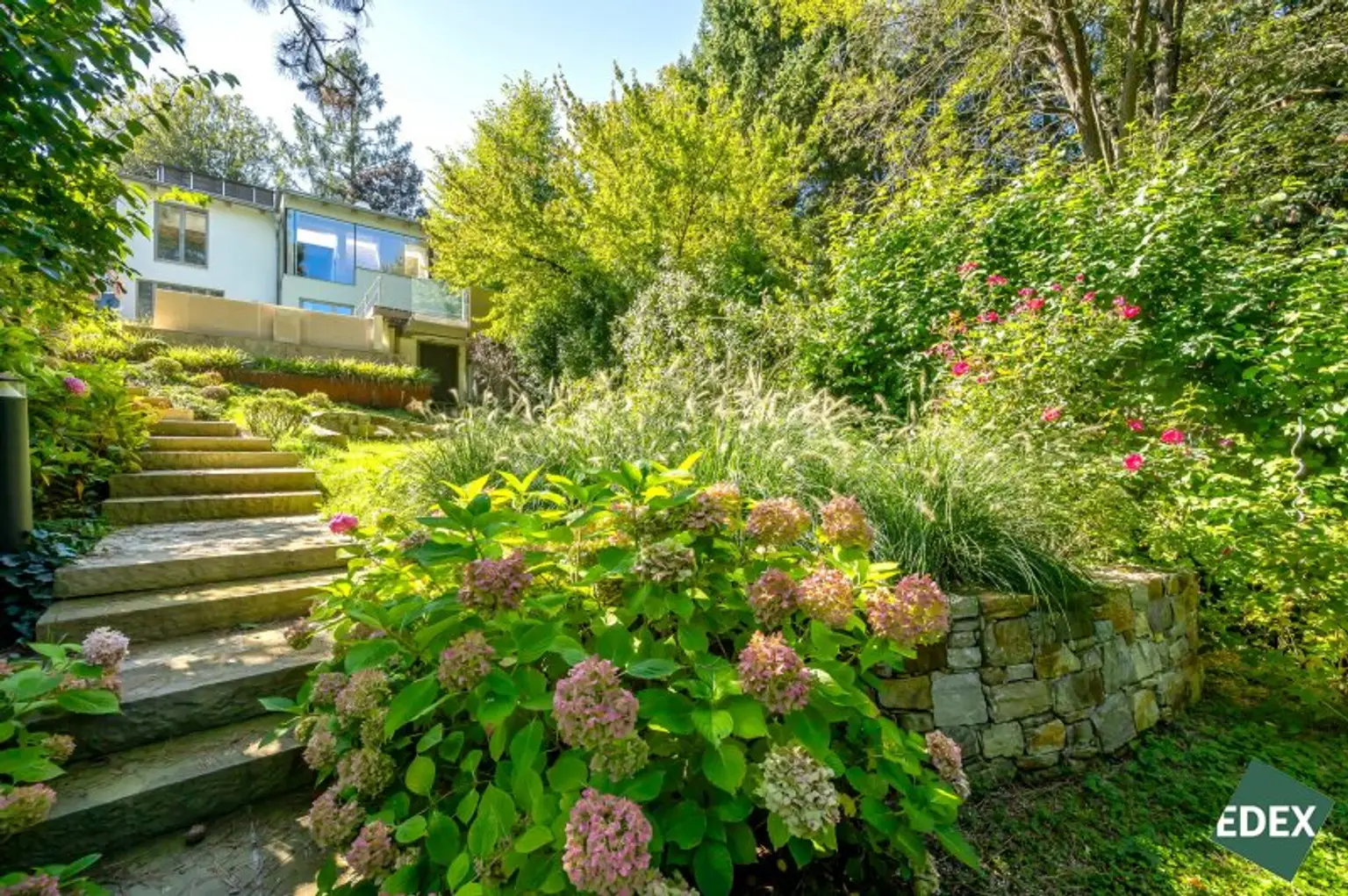 Ankommen, Aufatmen, Genießen - Villa mit Garten, Pool und Dachterrasse an den Weinbergen am Mauerer Berg