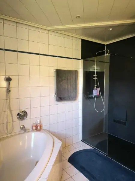Großzügiges Stadthaus mit parkähnlichem Garten – zentral in Spittal an der Drau, ideal für Familie und Homeoffice