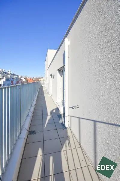 ERSTBEZUG - Ideale 2 Zimmer-Wohnung mit separater Küche und Terrasse