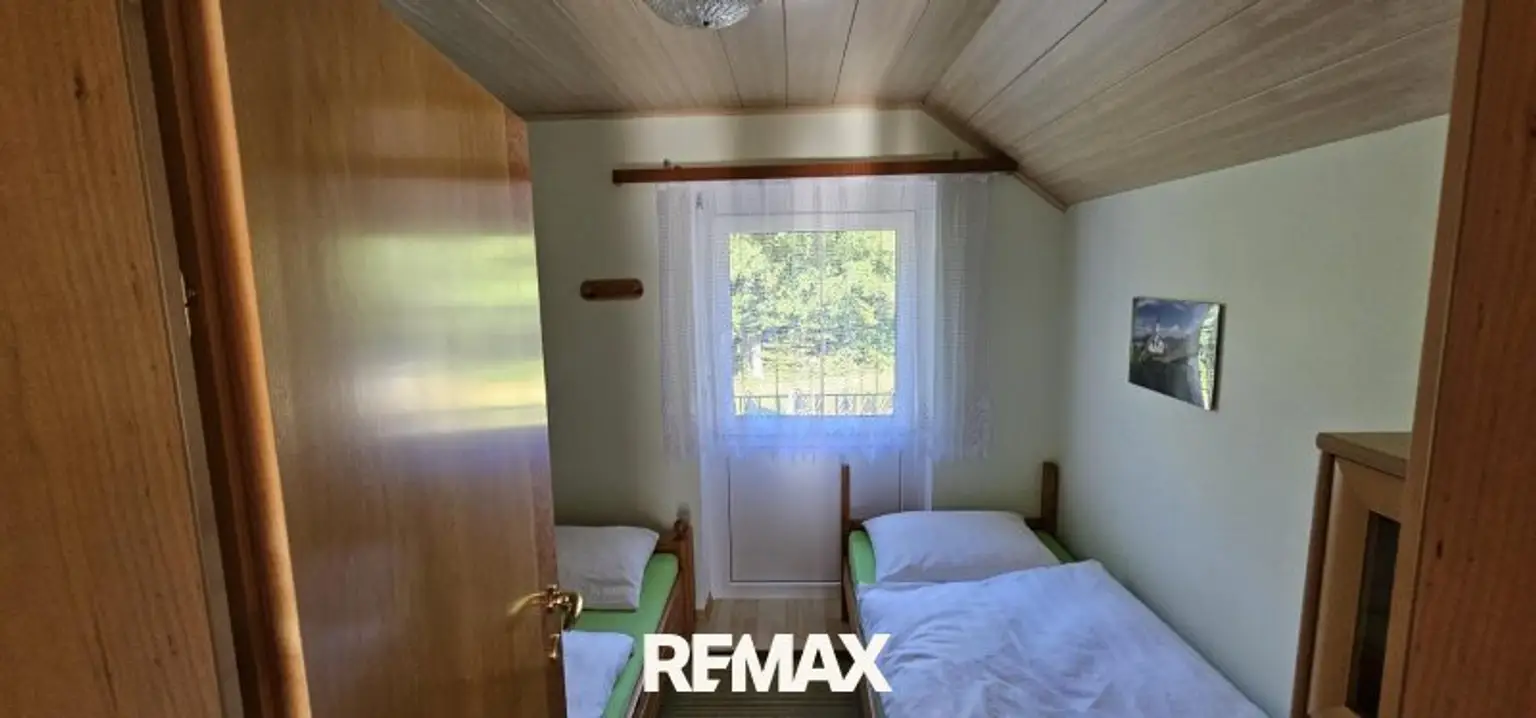 Wohnung Obergschoss Zimmer 2